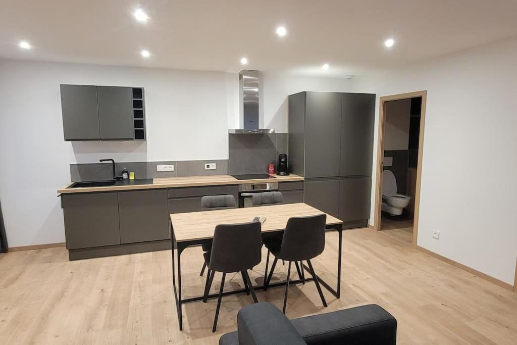Superbe Appartement T2 Climatise, Idealement Situe 于日讷 外观 照片